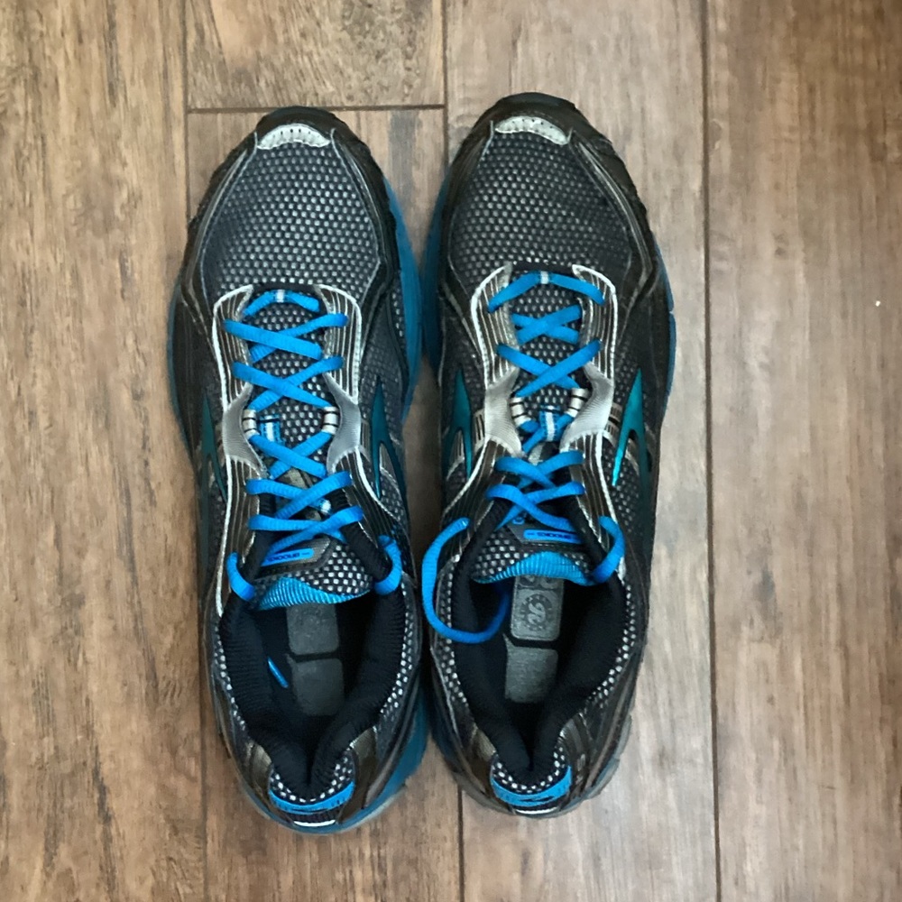 Brooks❤️‍🔥 Ravvena 3 electric blue men's sport shoes
